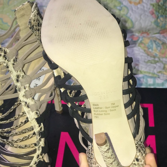 Steve Madden Leather Heels ( Size 7 Women ) - Picture 2 of 4